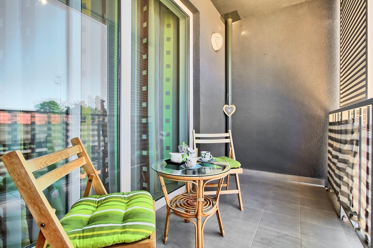 Summertime House With Apartment Умаг Экстерьер фото